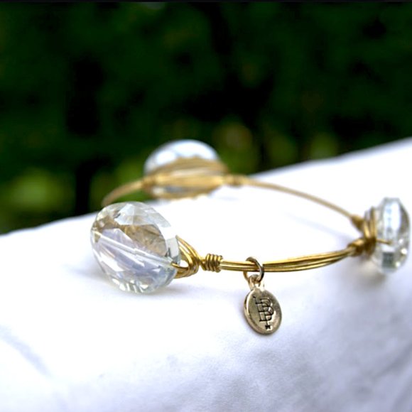 Bourbon & Bowties | Clear Crystal Chunky Bangle - Picture 4 of 8